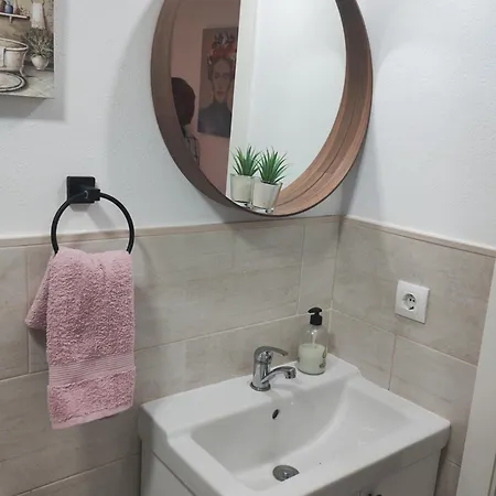 Apartment Puente Del Rey *